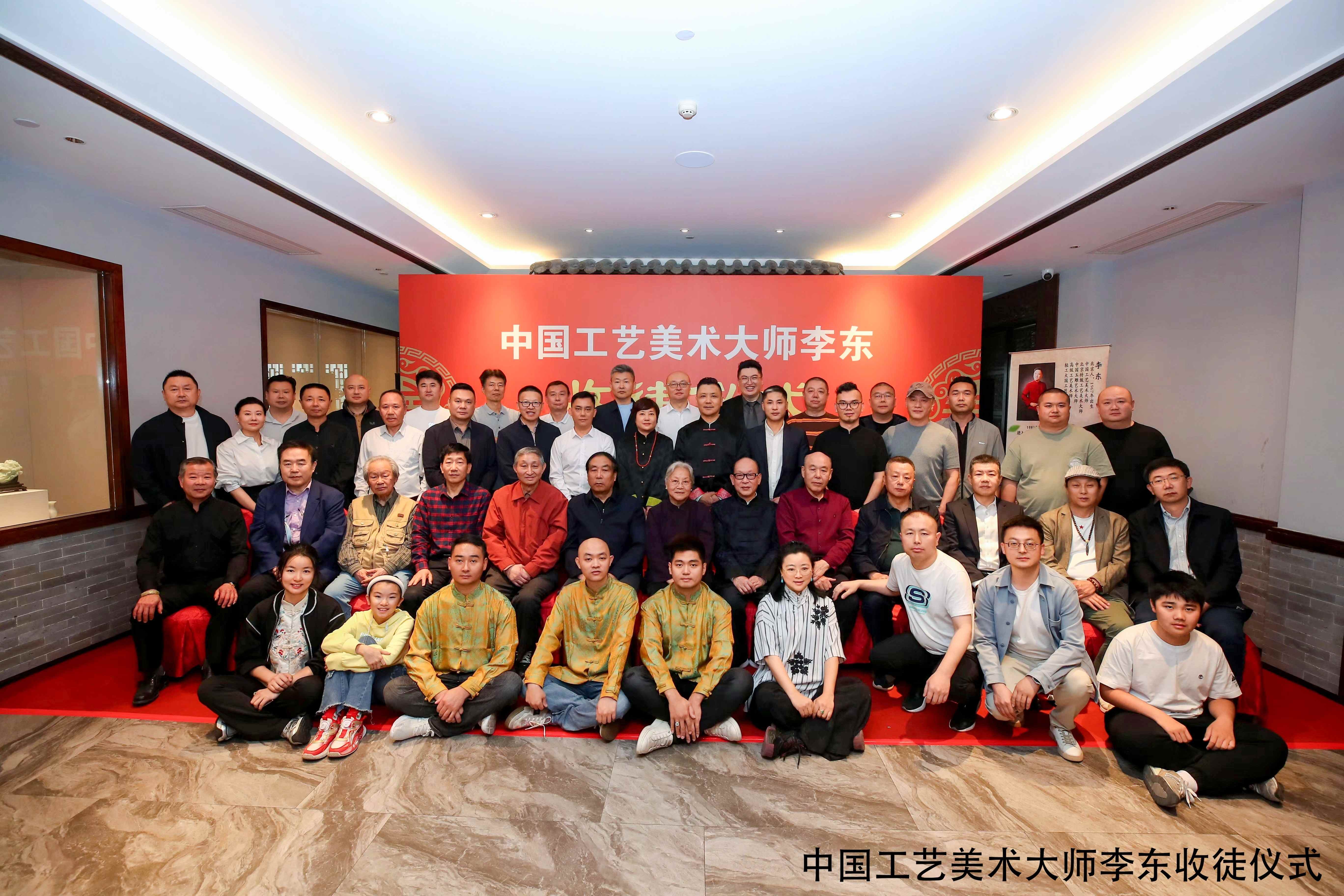 大合照(1).jpg